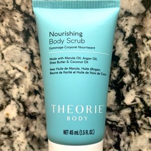 Theorie travel size Body Scrub